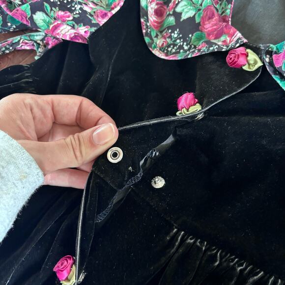 Vintage Jo Lene Girls Dress Small 6 Black Floral Velvet Collared Made in USA - Picture 6 of 9